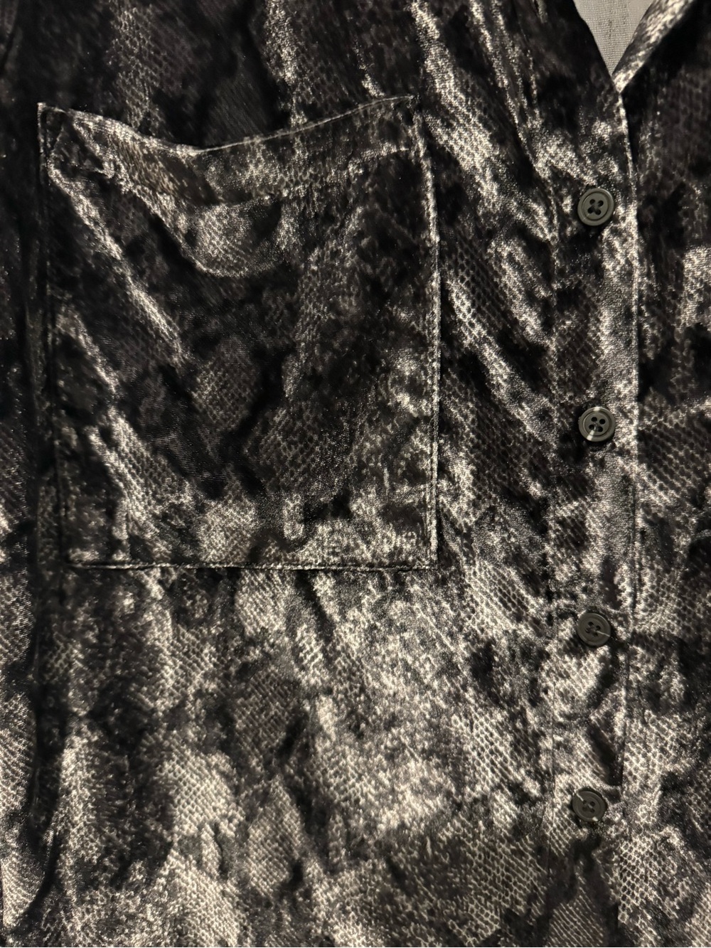 Pilcro Anthropologie Hadley Velvet Snake Print Relaxed Buttondown Shirt - Picture 7 of 9